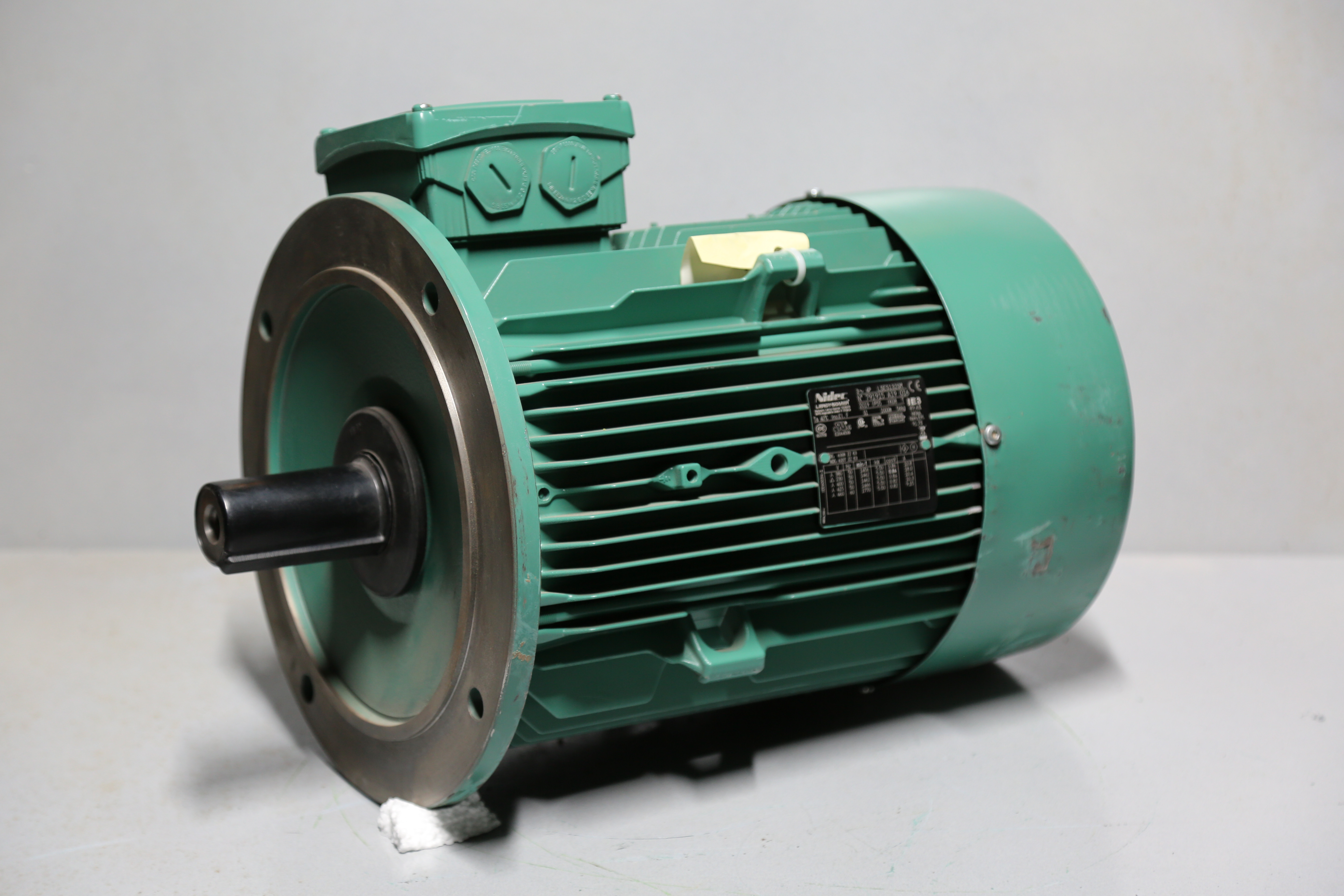 Nidec Leroy Somer - REF-042