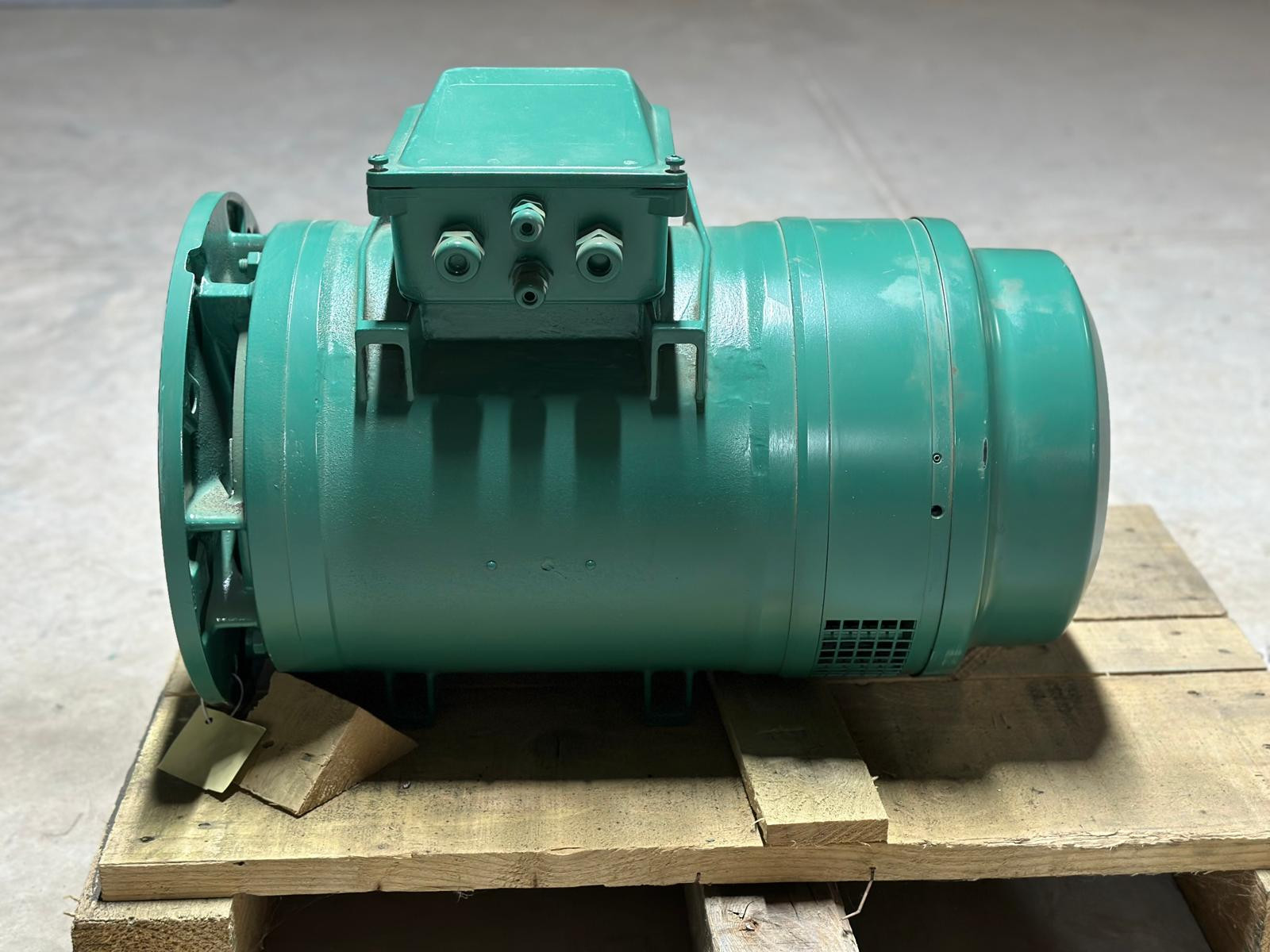 Nidec Leroy Somer - REF-047