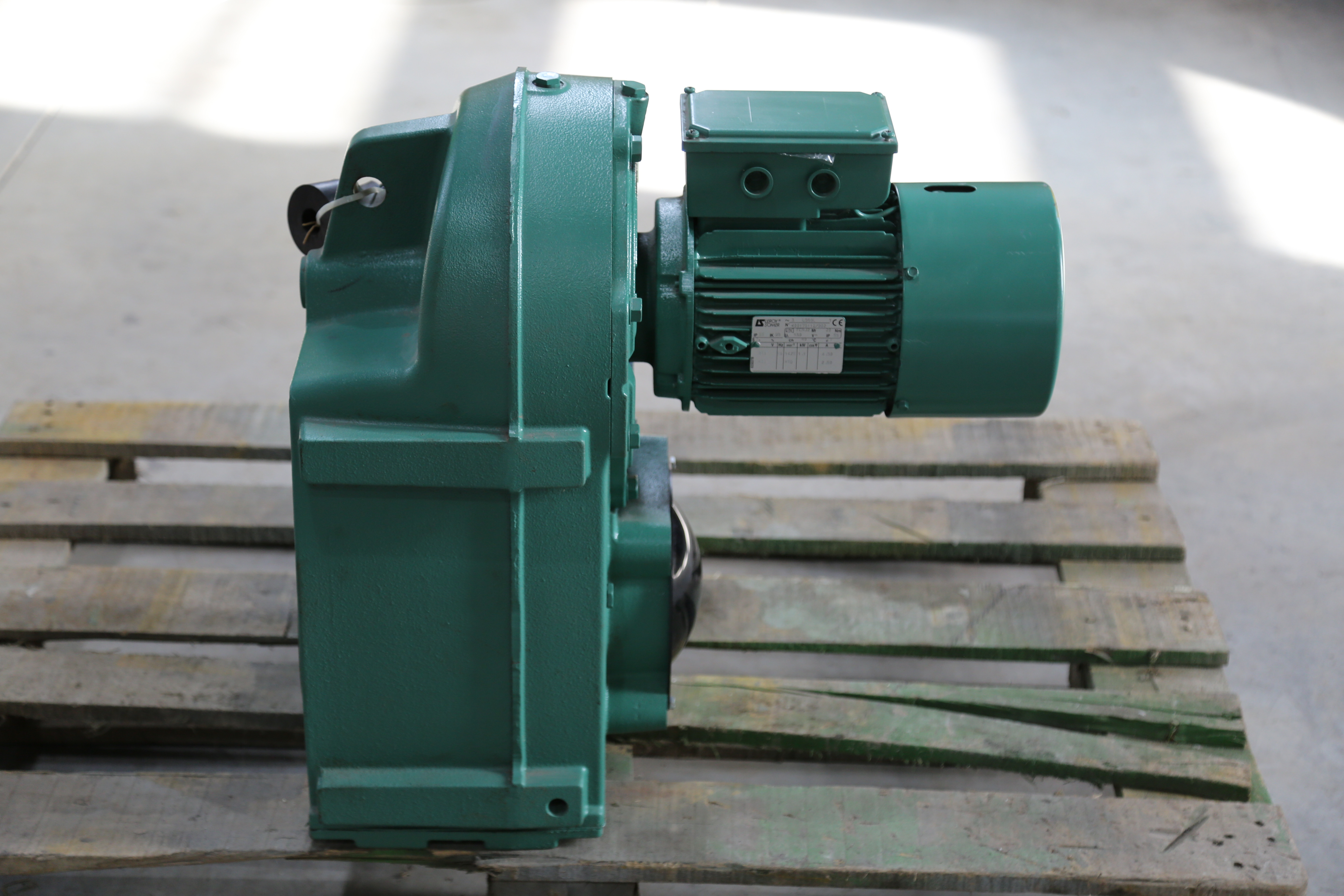 Nidec Leroy Somer - REF-057